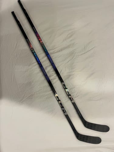 DEAL: New Senior CCM Left Hand P28M Pro Stock RibCor Trigger 8 Pro Hockey Stick