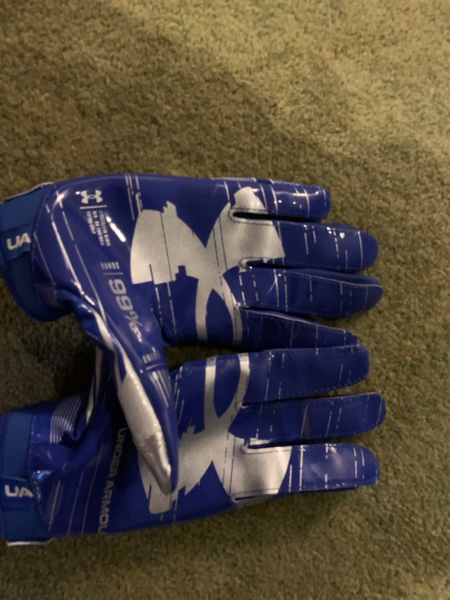 Auburn XXL Under Armour Gloves (New) | SidelineSwap | Buy and Sell