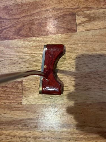 Brown New  Blade Right Handed Uniflex 35" Putter