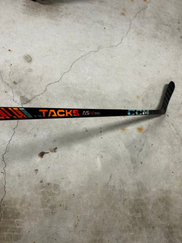 Senior CCM Trigger 8 Pro (AS6 Dressed) Pro Stock Hockey Stick (75 Flex P90)