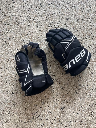 Used  Bauer 11" NSX Gloves