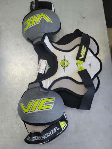 Used Vic Nsx 7.0 Md Hockey Shoulder Pads