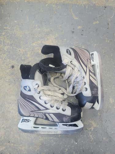 Used Reebok Rbk Ext Junior 01 Ice Hockey Skates