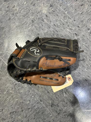 Used Rawlings Player series Right Hand Throw Baseball Glove 10.5"