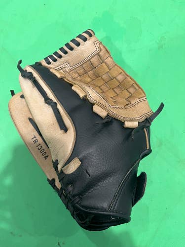 Black Used Adult Adidas Left Hand Throw Pitcher's Softball Glove 13"
