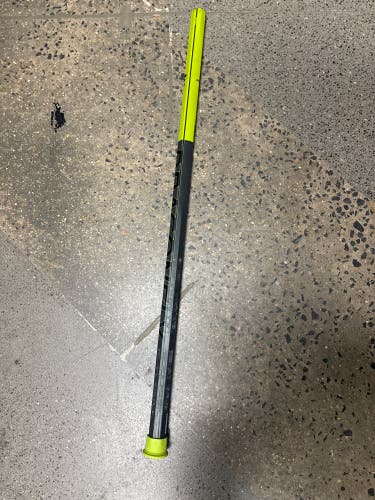 Used Epoch Dragonfly Gen 6 Faceoff Shaft
