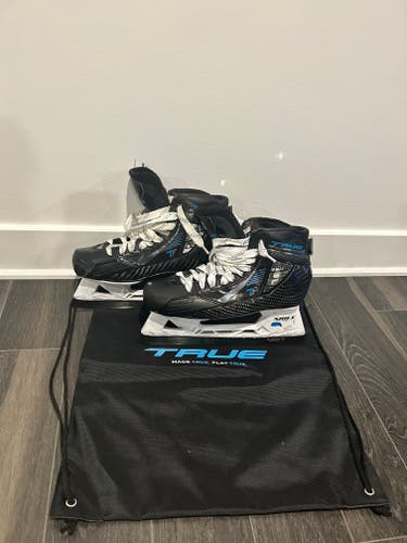 Used Senior True Pro Custom Hockey Skates Regular Width Pro Stock 9