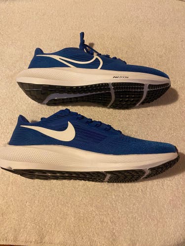 Nike Air Zoom Pegasus 39 Running Shoes Men’s Size 9 Royal New