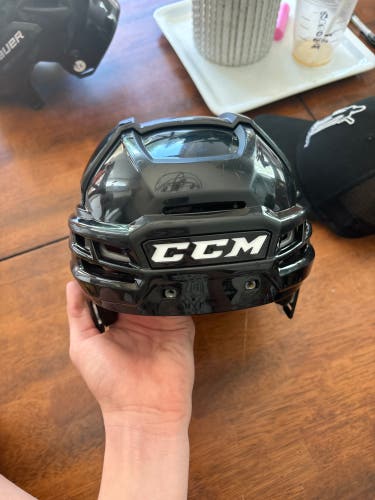 Ccm super tacks Helmet