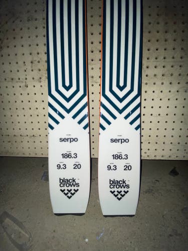 Used Unisex Black Crows 186 cm serpo Skis Without Bindings