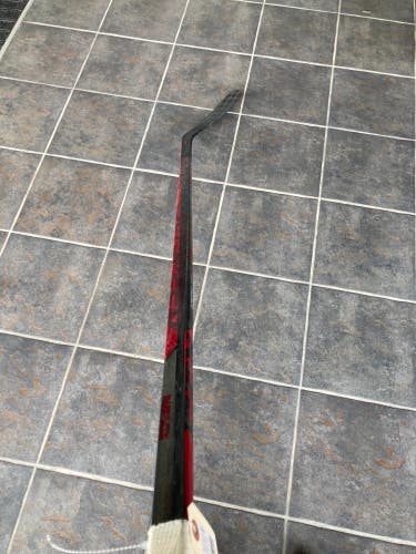 Used Senior CCM JetSpeed FT4 Pro Hockey Stick Right Handed Pro Stock (Mark Scheifele)
