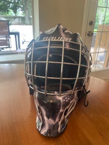 Used Bauer NME 4 Goalie Mask