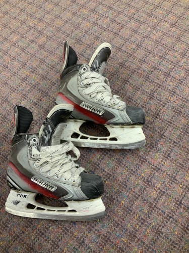 Used Bauer X7.0 size 3D skates