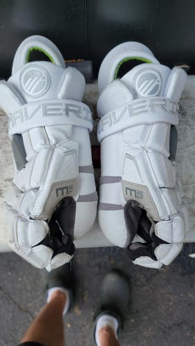 Used Goalie Maverik M5 Lacrosse Gloves 13"