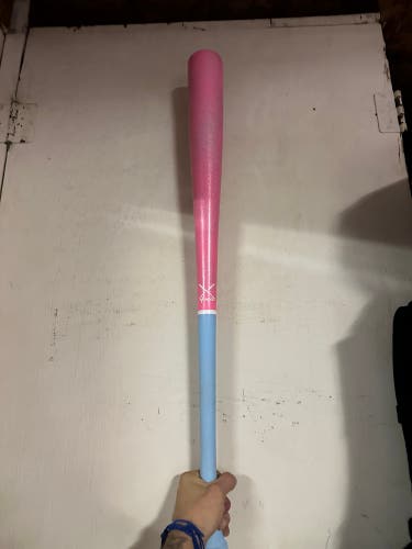 Custom wood baseball bats