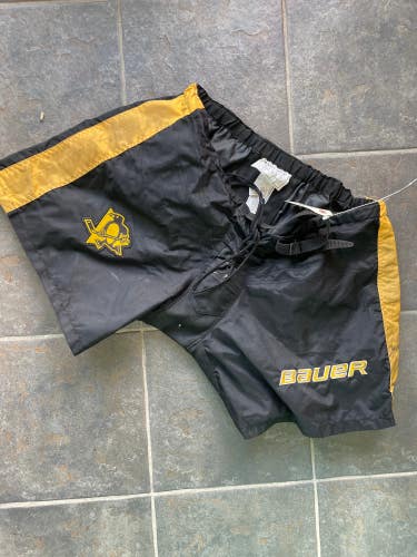 Used Small Senior Bauer Pant Shell