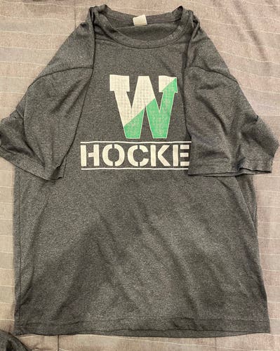 Hockey Adult small dry fit shirt