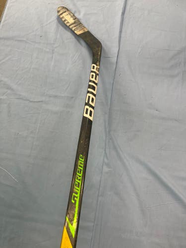 Used Intermediate Bauer Supreme UltraSonic Hockey Stick Left Hand P28