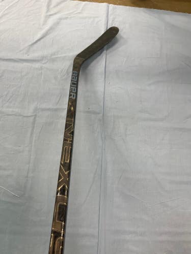 Used Senior Bauer Nexus 2N Pro Hockey Stick Right Handed P88