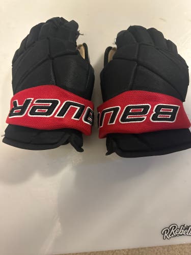 Bauer 14” Like New Hockey Gloves