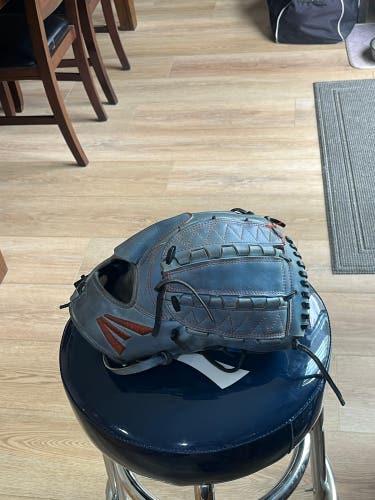 *rare Pro Issue* *send Offers* Used Right Hand Throw 12" Professional Series Baseball Glove