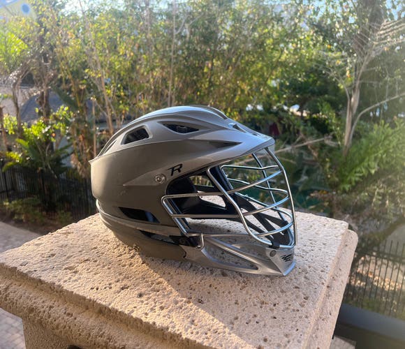 Cascade R Gray Helmet