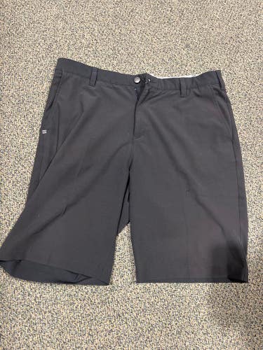 Used Size 34 Men's Golf Adidas Shorts