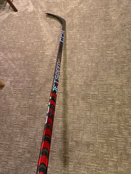 New CCM Right Handed P29 JetSpeed FT5 Pro 75 Flex Hockey Stick