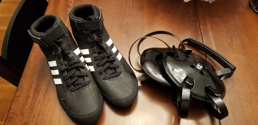 Wrestling shoes/headgear combo