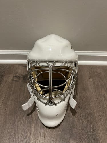 Vaughn Goalie Mask - VM 7400