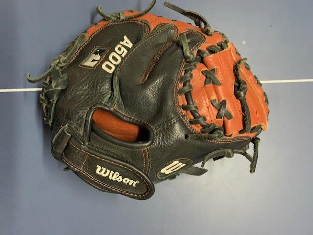 Used Right Hand Throw Wilson Catcher's A500 Baseball Glove 32"
