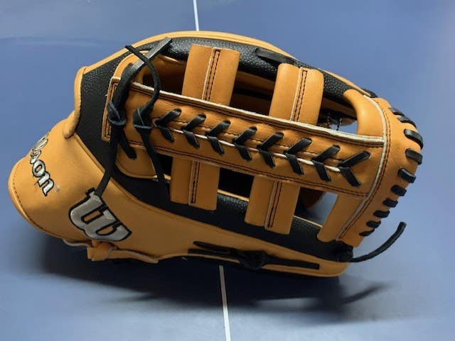 New RHT Wilson Super Skin 1810 A2K Baseball Glove 12.75"