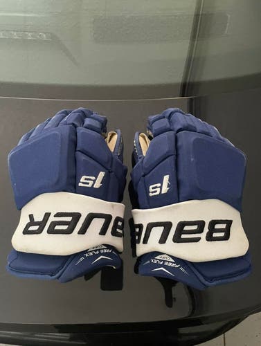 Tampa Bay Lightning Bauer supreme 1s Gloves (Callahan)
