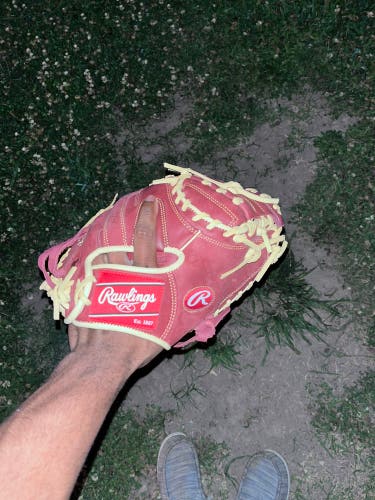 Used Right Hand Throw 33" Baseball Glove