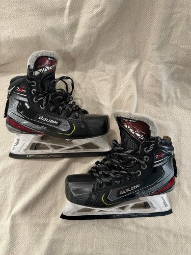 Used Intermediate Bauer Regular Width Size 5 Vapor 2X Pro Hockey Goalie Skates