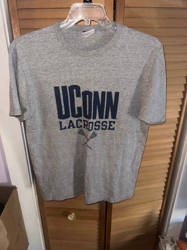 Gray Used Medium Champion UCONN LAX shirt