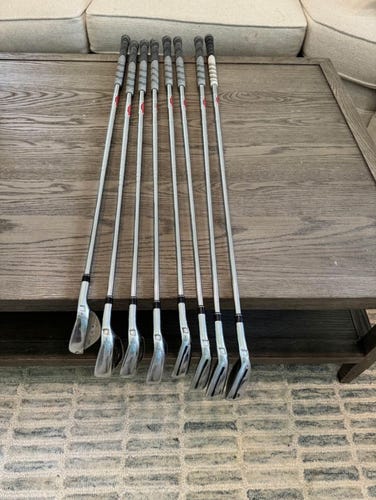 Used Men's TaylorMade RSi 1 Right Handed Iron Set Steel Shaft