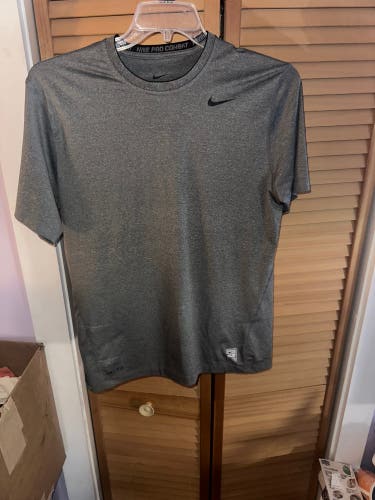Gray Used Men's Nike Dri-Fit Shirt