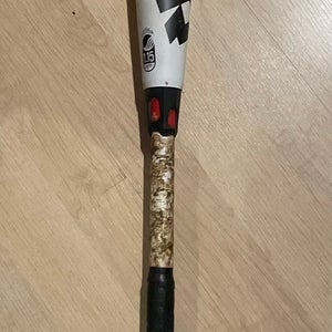 Used  2022 DeMarini USSSA Certified Alloy 26 oz 31" Voodoo Bat