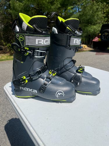 Used Unisex Alpine Touring Medium Flex Ski Boots