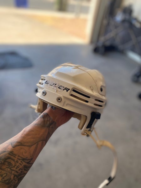 Used Medium Bauer 4500 Helmet
