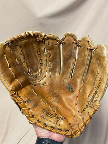 Used Right Hand Throw Rawlings Infield Heart of the Hide Baseball Glove