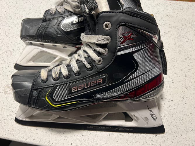 Bauer Regular Width  Size 8 Vapor 2X Pro Hockey Goalie Skates Used