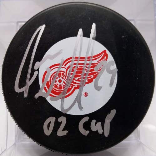 JASON WILLIAMS Autographed Detroit Red Wings NHL Hockey Puck Signed 02 Cup