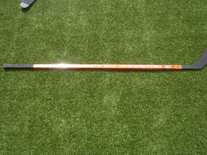 Used Senior Easton Synergy Si-Core Left Hand Hockey Stick 100 Flex