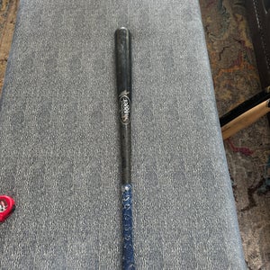 Used Louisville Slugger Maple 30.5 oz 33.5" C271 Bat