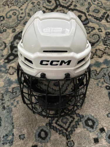 Used Small CCM  tacks 720 Helmet