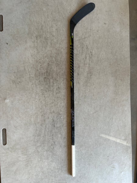 Used Warrior Right Handed P28M Alpha DX Hockey Stick
