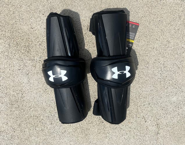 New Adult Under Armour Command Pro Arm Pads