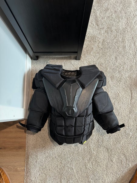 New Bauer Pro Stock Hyperlite 2 Goalie Chest Protector